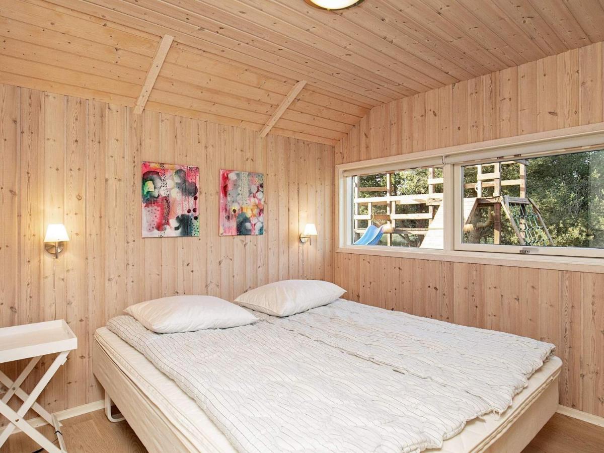 Three-Bedroom Holiday Home In Rodby 38 Kramnitse ภายนอก รูปภาพ