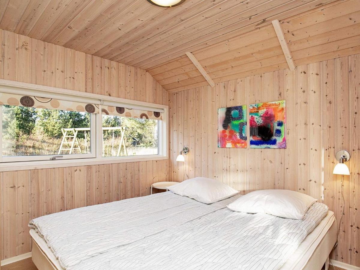 Three-Bedroom Holiday Home In Rodby 38 Kramnitse ภายนอก รูปภาพ